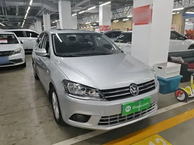 Volkswagen Jetta 2014, 46600 км, за 16700 CNY