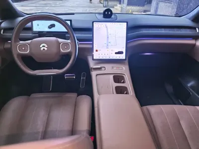 Nio ES8 2023, 26000 км, за 199800 CNY - фото 8