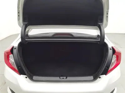 Honda Civic 2019, 59000 км, за 43800 CNY - фото 16