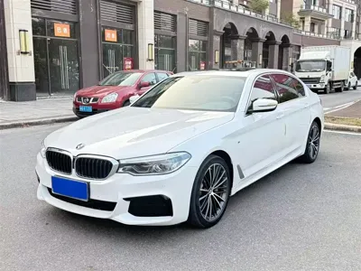BMW 5 Series 2020, 80000 км, за 179000 CNY - фото 1