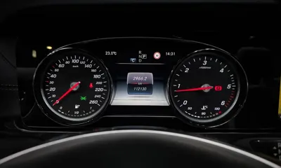 Mercedes-Benz E-Class 2018, 112130 км, за 29990000 KRW - фото 8