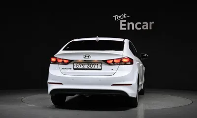 Hyundai Avante 2018, 112741 км, за 8900000 KRW