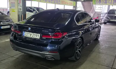 BMW 5-Series 2023, 18800 км, за 44600000 KRW