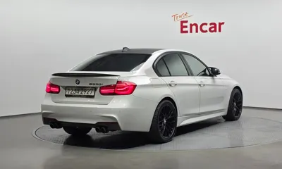 BMW 3-Series 2017, 96153 км, за 17900000 KRW