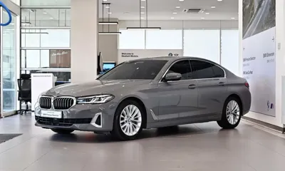 BMW 5-Series · 2021 год