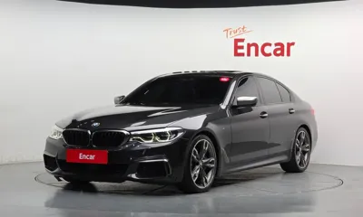 BMW 5-Series · 2018 год
