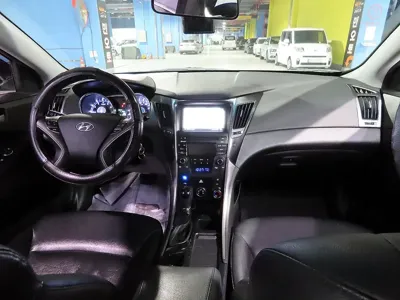 Hyundai Sonata 2014, 189066 км, за 3200000 KRW - фото 7