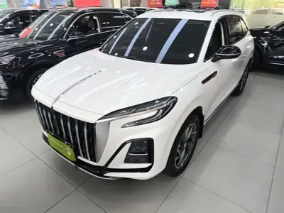 Hongqi Hongqi HS3 PHEV · 2025 год