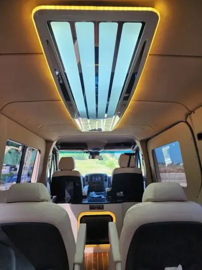 Mercedes-Benz Sprinter 2018, 24100 км, за 46000000 KRW - фото 20