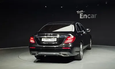 Mercedes-Benz E-Class 2020, 68293 км, за 28500000 KRW