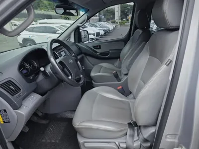 Hyundai Starex 2018, 138414 км, за 9300000 KRW - фото 18