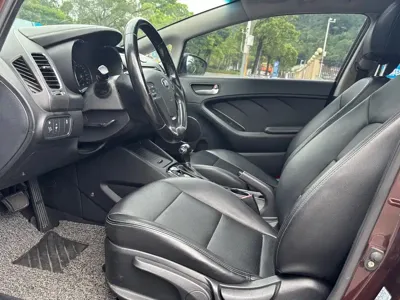 Kia K3 2017, 110000 км, за 28800 CNY