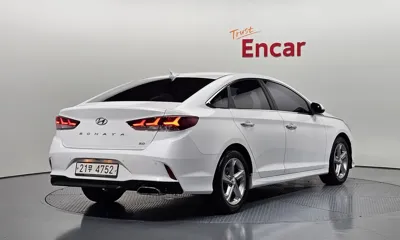 Hyundai Sonata 2018, 67873 км, за 15200000 KRW