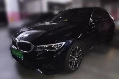 BMW 3 Series · 2022 год