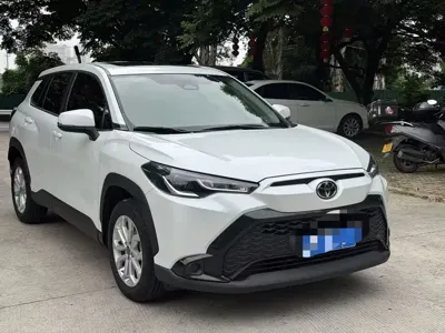 Toyota Frontlander 2023, 50000 км, за 72800 CNY - фото 3
