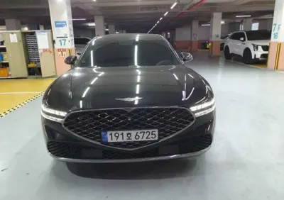 Genesis G90 · 2023 год