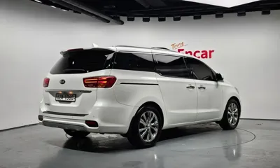 Kia Canival 2019, 246596 км, за 9900000 KRW - фото 2
