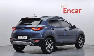 Kia Stonic 2018, 70152 км, за 12000000 KRW - фото 2