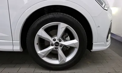 Audi Q3 2024, 5998 км, за 48500000 KRW - фото 21