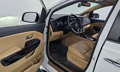 Kia Canival 2019, 99010 км, за 16900000 KRW - фото 10