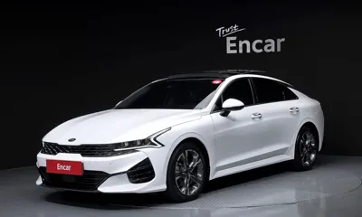 Kia K5 · 2020 год