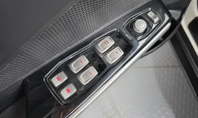 KG_Mobility_Ssangyong TIBOLI 2016, 183586 км, за 4100000 KRW - фото 12