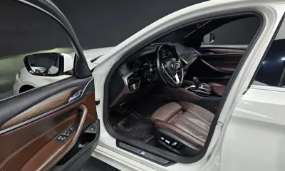 BMW 5-Series 2018, 129090 км, за 23800000 KRW - фото 11