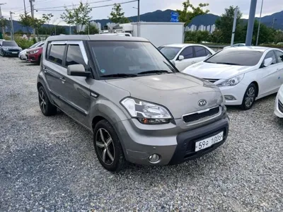 Kia Soul 2011, 113220 км, за 2200000 KRW - фото 6