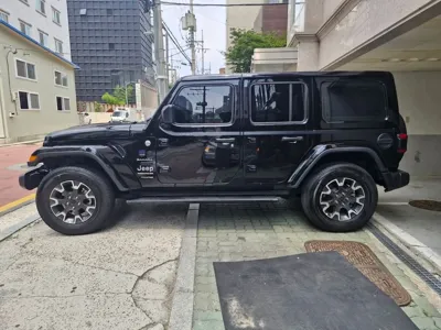 Jeep Wrangler · 2024 год