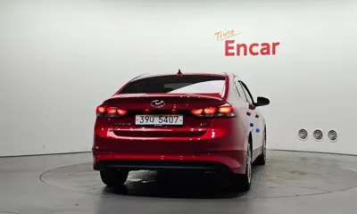 Hyundai Avante 2017, 83278 км, за 9500000 KRW