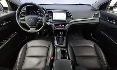 Hyundai Avante 2018, 94385 км, за 10900000 KRW - фото 7