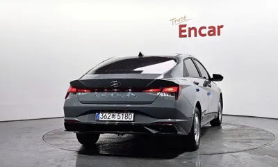 Hyundai Avante 2023, 17461 км, за 22220000 KRW