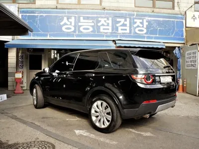 Land Rover Discovery Sport 2016, 129216 км, за 6900000 KRW