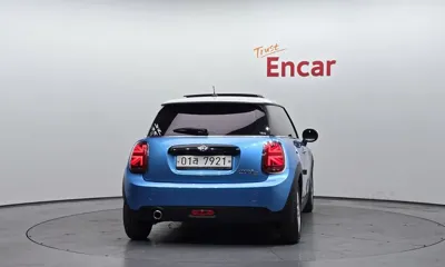 MINI Cooper 2018, 162109 км, за 6200000 KRW