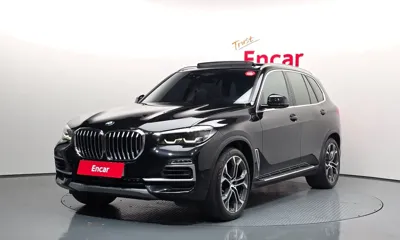 BMW X5 · 2021 год