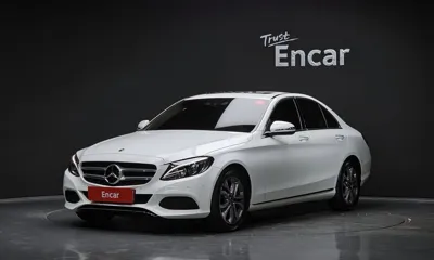 Mercedes-Benz C-Class · 2017 год