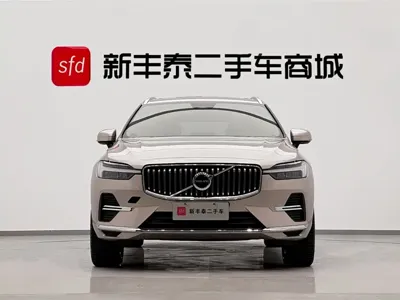 Volvo XC60 2025, 38000 км, за 173000 CNY
