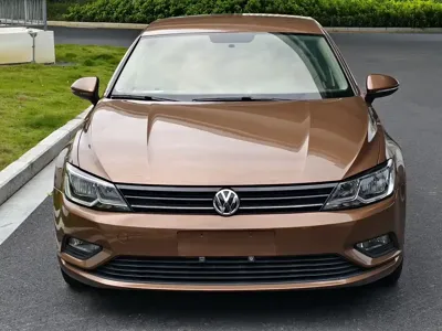 Volkswagen Lamando 2017, 88800 км, за 36800 CNY - фото 2