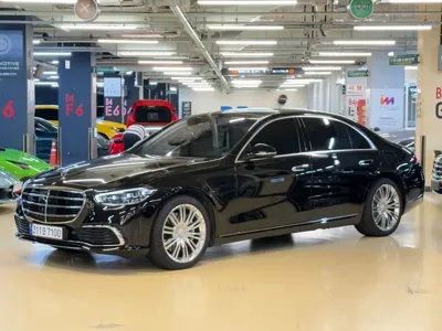 Mercedes-Benz S-Class · 2023 год