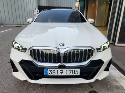 BMW 5-Series · 2025 год