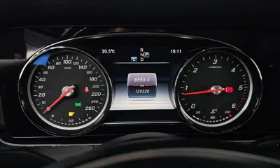 Mercedes-Benz E-Class 2017, 129220 км, за 17800000 KRW - фото 8