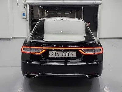 Lincoln Continental 2017, 84321 км, за 16900000 KRW