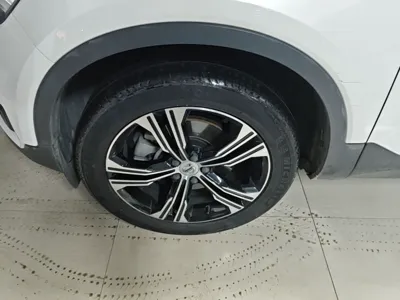 Volvo XC40 2021, 75800 км, за 113248.65 CNY - фото 8