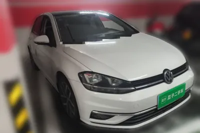 Volkswagen Golf 2020, 42500 км, за 68407.96 CNY - фото 3