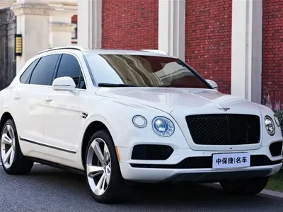 Bentley Bentayga 2019, 180000 км, за 828000 CNY - фото 2