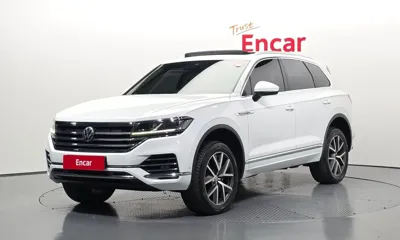 Volkswagen Touareg · 2020 год