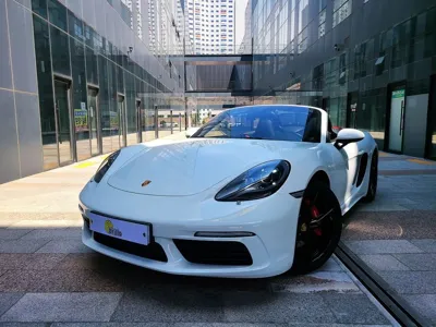 Porsche 718 · 2017 год