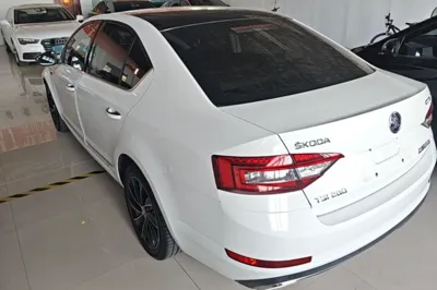 Skoda Octavia 2019, 64700 км, за 57721.56 CNY