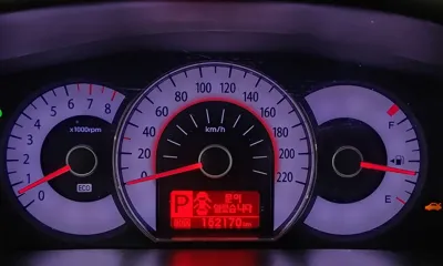Kia Carens 2011, 152152 км, за 3700000 KRW - фото 10