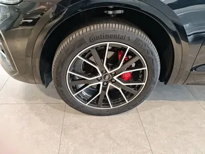 Audi Q5L 2024, 6200 км, за 251100 CNY - фото 23